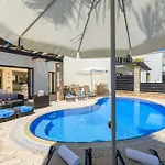 Villa Greco Mare #6 *